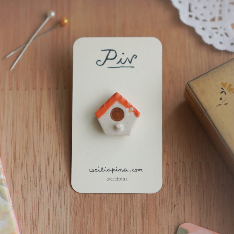 casita de pajaro roja / broche
