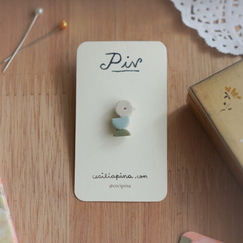 patito pina celeste / broche