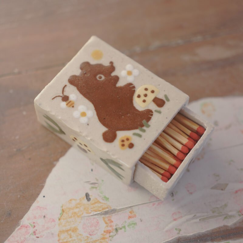 Oso con hongo / Caja matchbox