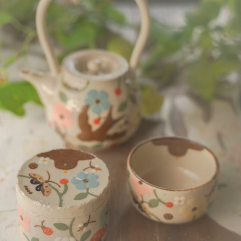 Té en el jardín / Set de té