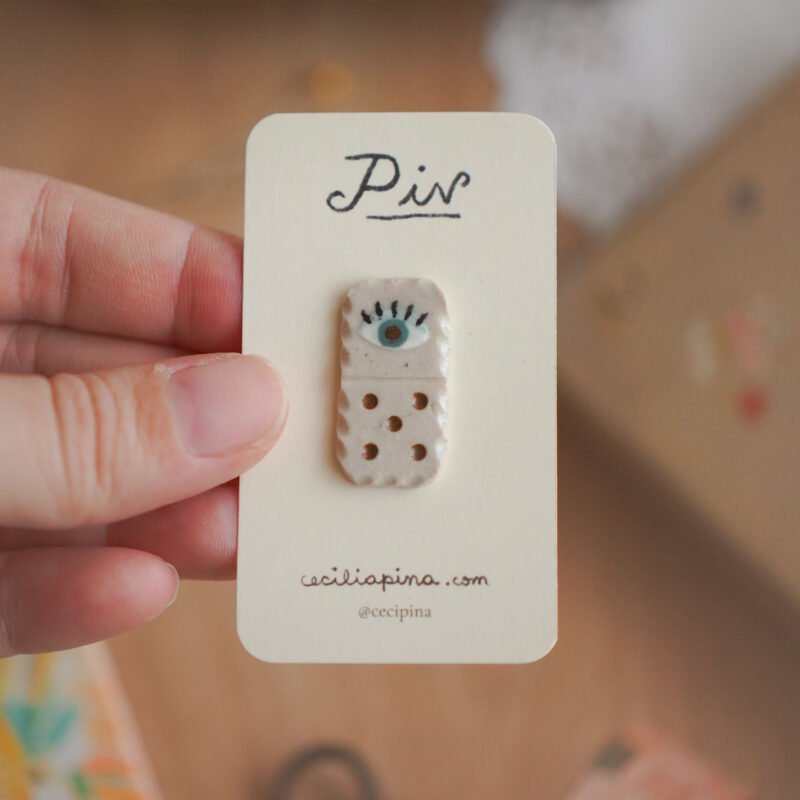 ojo místico dominó / broche